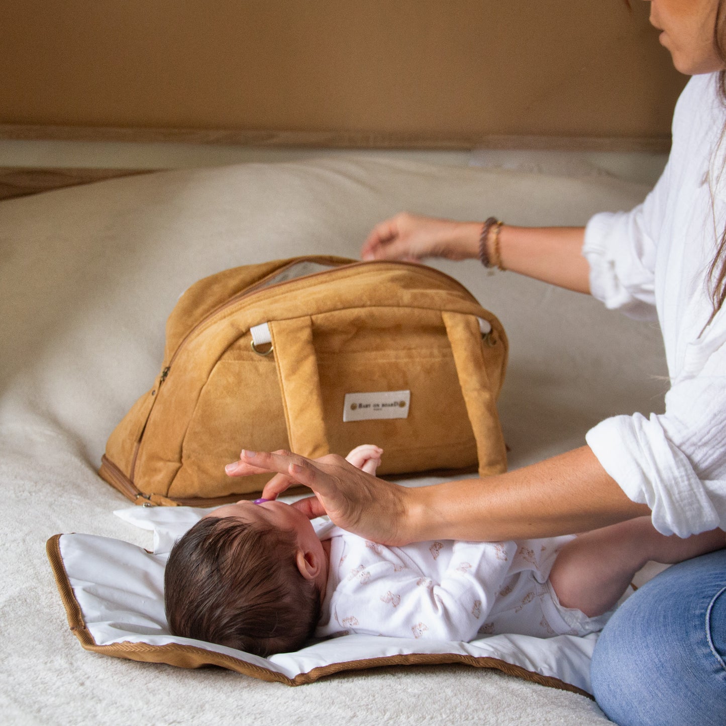 Baby on Board Doudoune pelenkázó táska Chic Rose,Classy Black,Camel BOB4101,Coton BOB4102