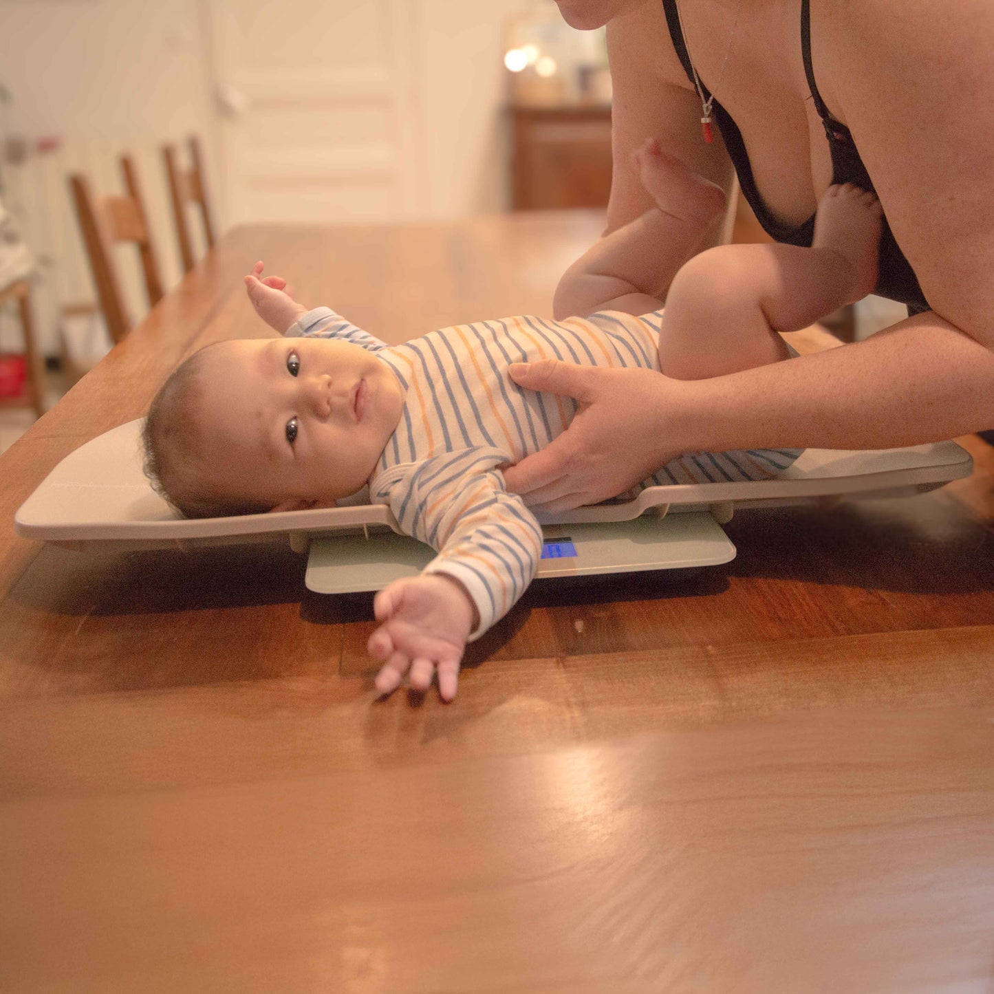 BBlüv Kilö Pro csecsemő és felnött mérleg