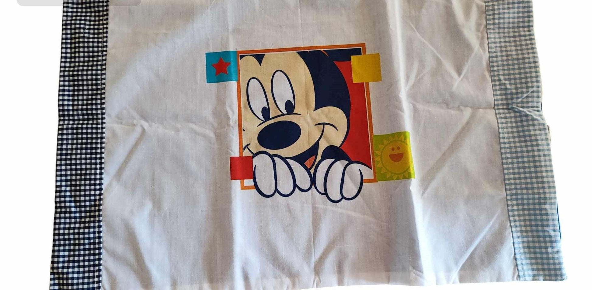 Disney Mickey egeres ágynemű garnitúra